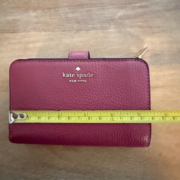Kate Spade Outlet RaspberryTextured Wallet - Picture 10 of 11